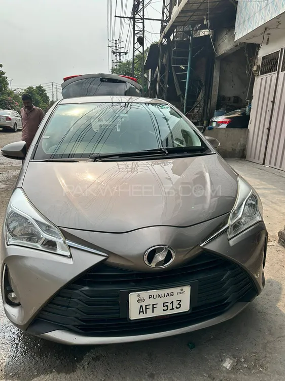 Toyota Vitz 2018 for Sale in Lahore Image-1