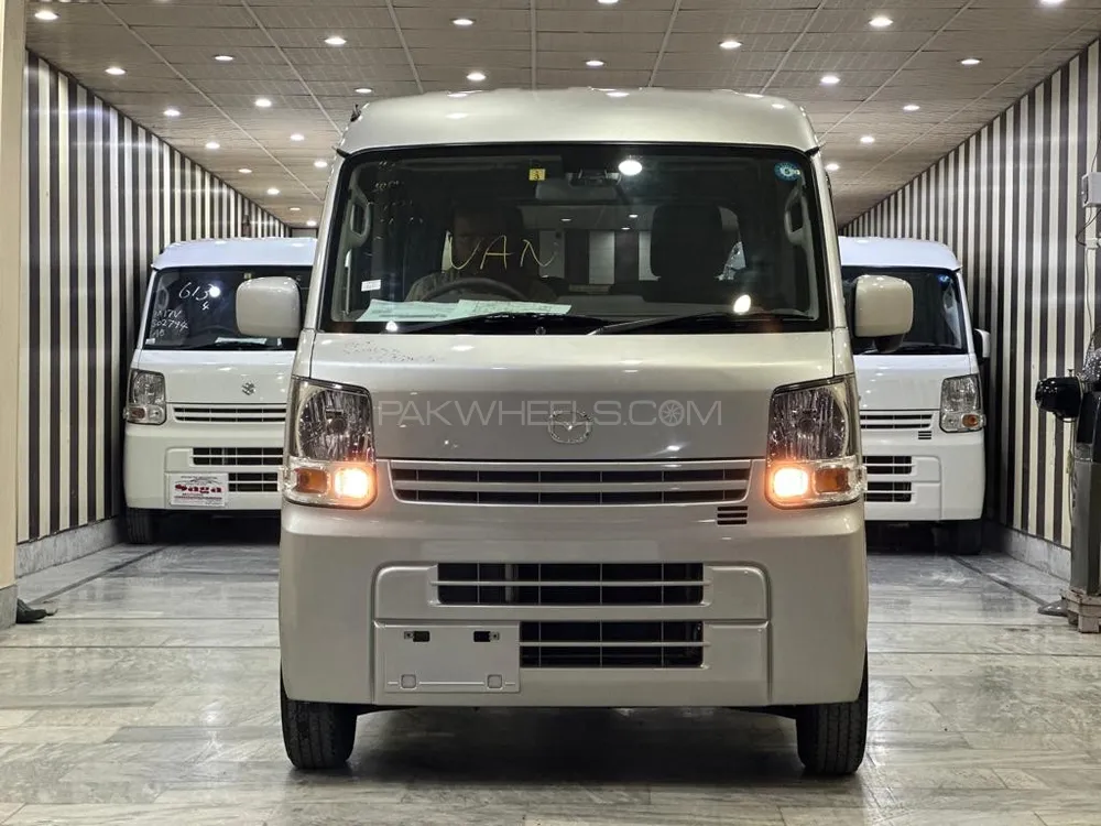 Mazda Scrum Van 2019 for Sale in Gujranwala Image-1