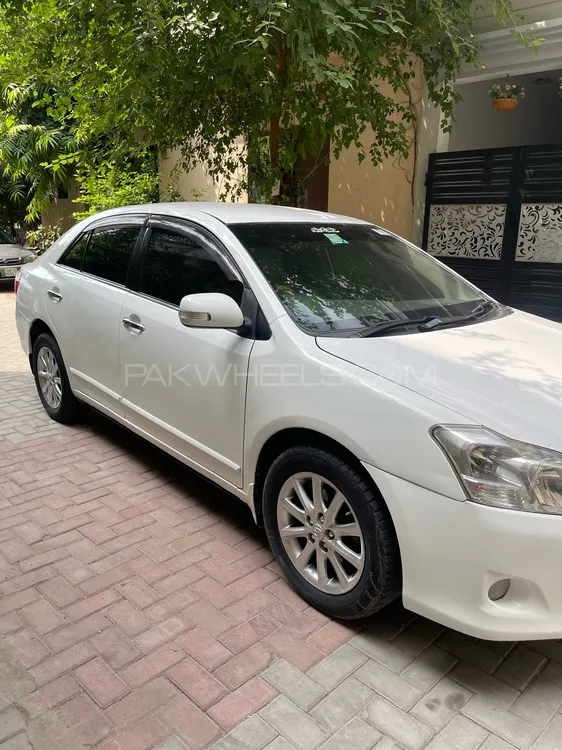 Toyota Premio 2007 for Sale in Lahore Image-1