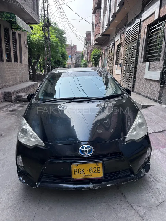 Toyota Aqua 2013 for Sale in Lahore Image-1