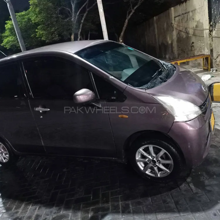 Daihatsu Move 2011 for Sale in Karachi Image-1