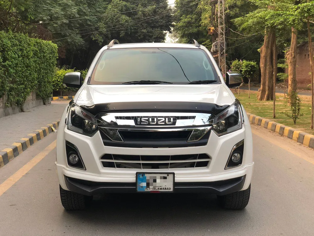 Isuzu D-Max 2020 for Sale in Lahore Image-1
