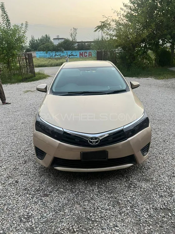 Toyota Corolla 2016 for Sale in Peshawar Image-1