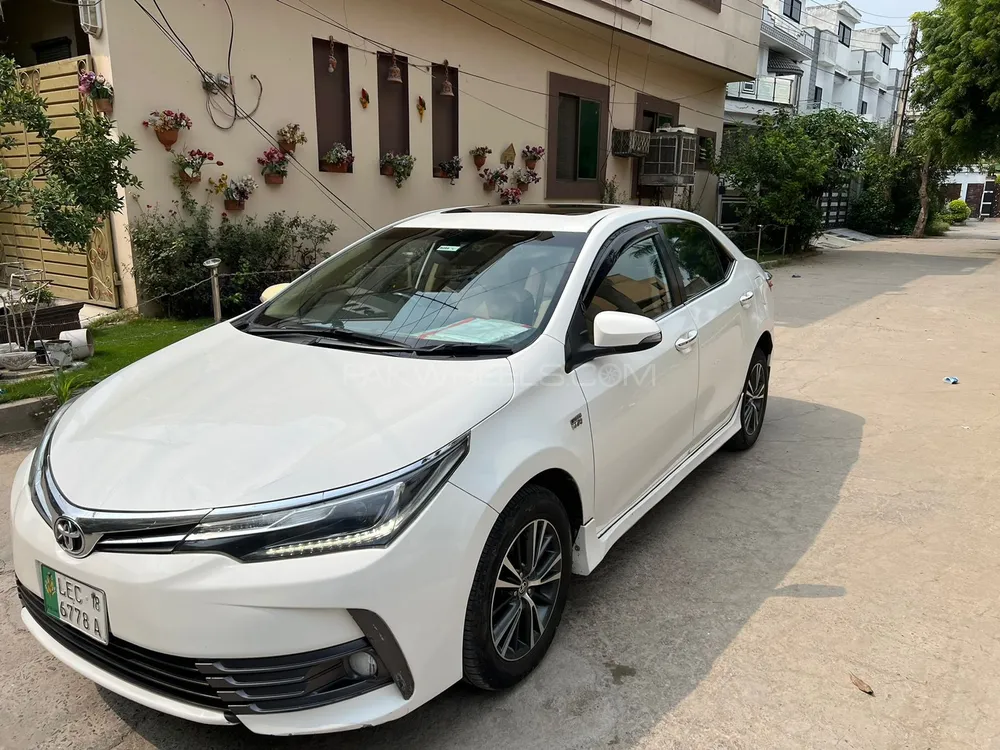 Toyota Corolla 2018 for Sale in Gujranwala Image-1
