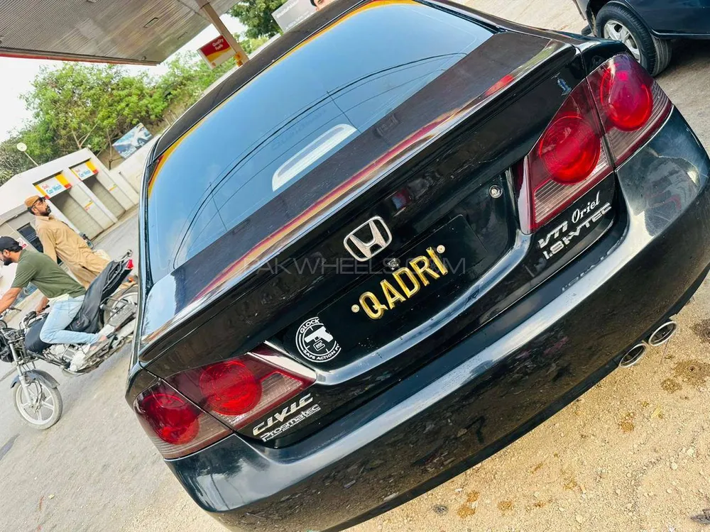 Honda Civic 2009 for Sale in Karachi Image-1