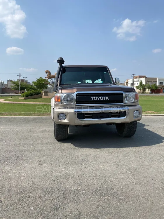 Toyota Prado 1990 for Sale in Sahiwal Image-1