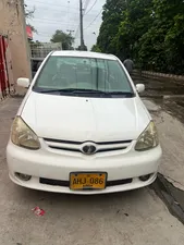 Toyota Platz F 1.0 2003 for Sale
