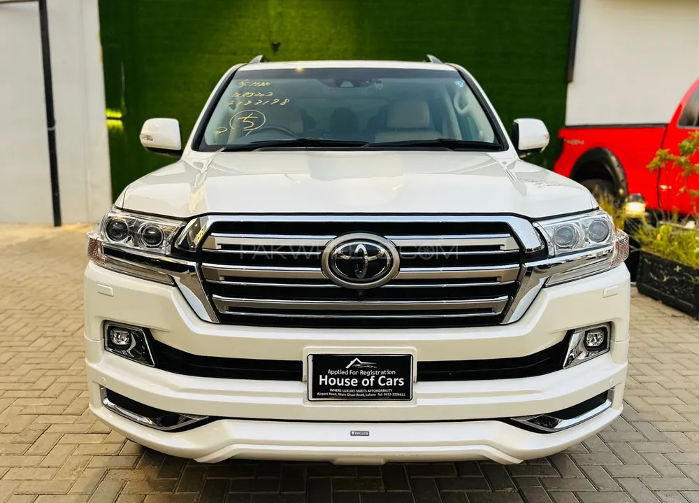 Toyota Land Cruiser ZX 2019 for sale in Lahore | PakWheels