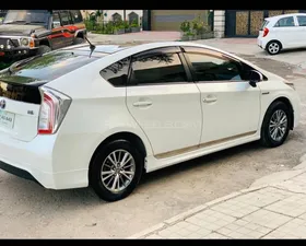 2013 prius for deals sale