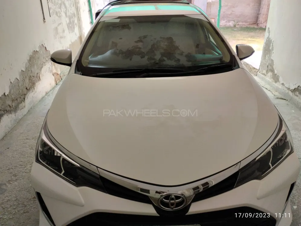 Toyota Corolla 2021 for Sale in Islamabad Image-1