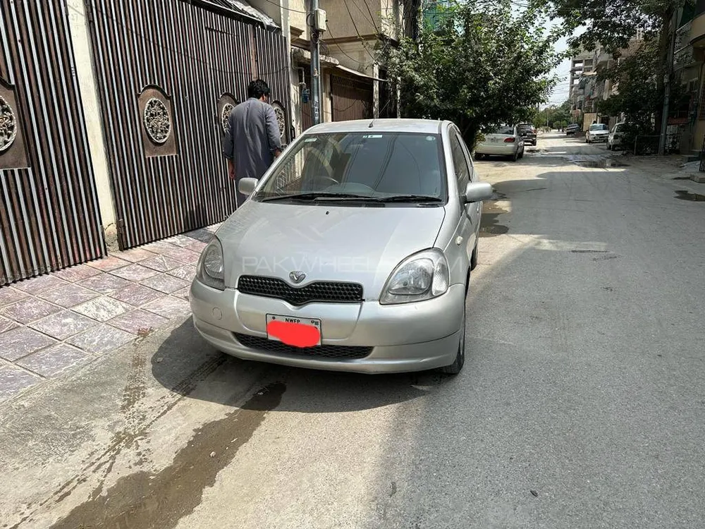 Toyota Vitz 1999 for Sale in Peshawar Image-1