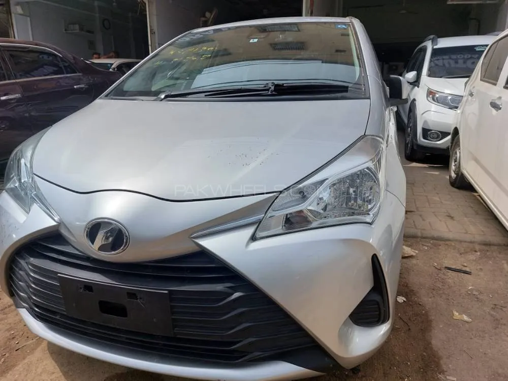 Toyota Vitz 2020 for Sale in Lahore Image-1