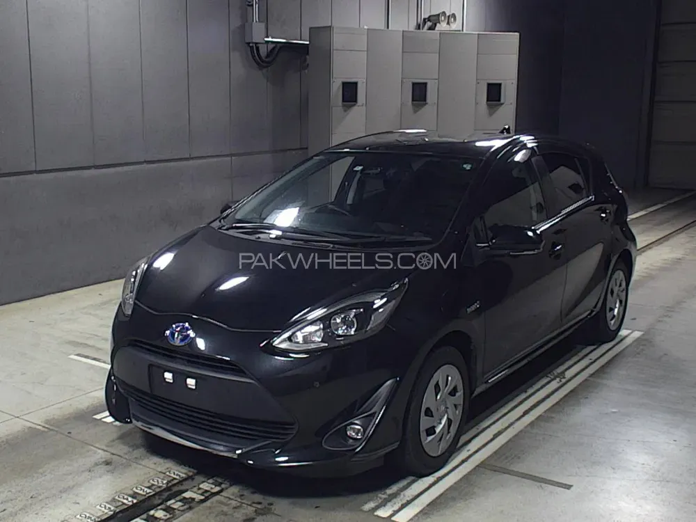 Toyota Aqua 2020 for Sale in Islamabad Image-1