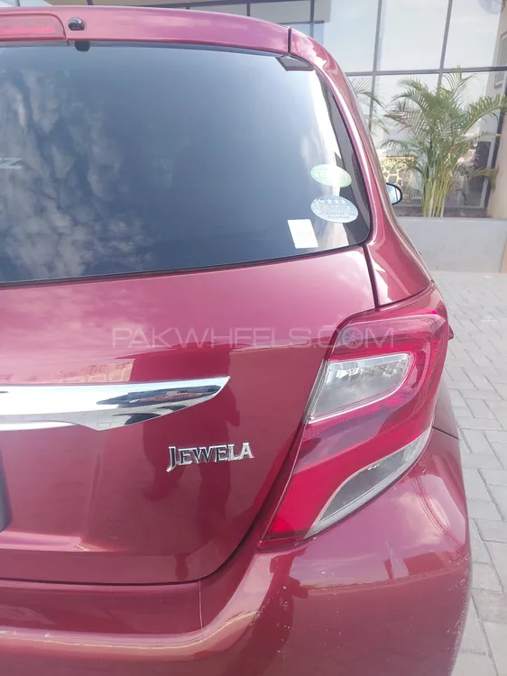 Toyota Vitz 2015 for Sale in Faisalabad Image-1