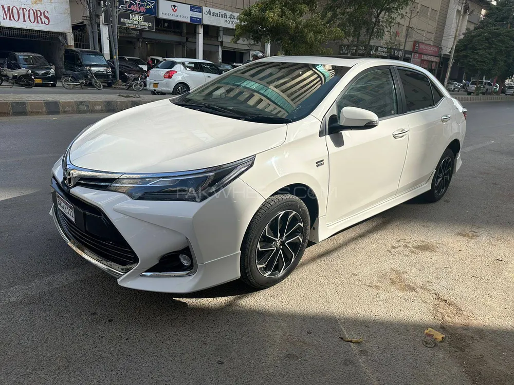 Toyota Corolla 2023 for Sale in Karachi Image-1