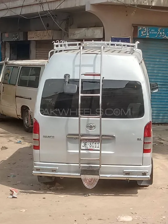 Toyota Hiace 2013 for Sale in Burewala Image-1