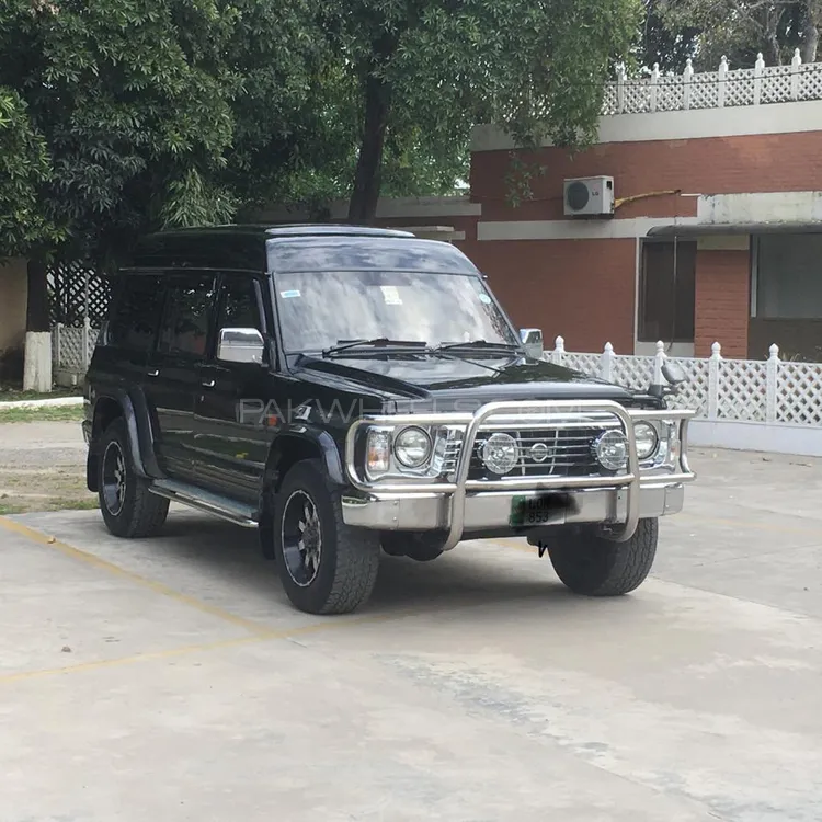 Nissan Patrol 1993 for Sale in Sialkot Image-1