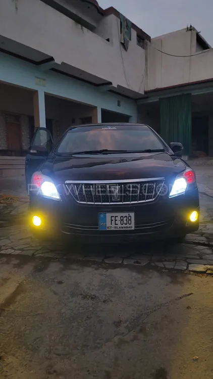 Toyota Premio 2009 for Sale in Peshawar Image-1