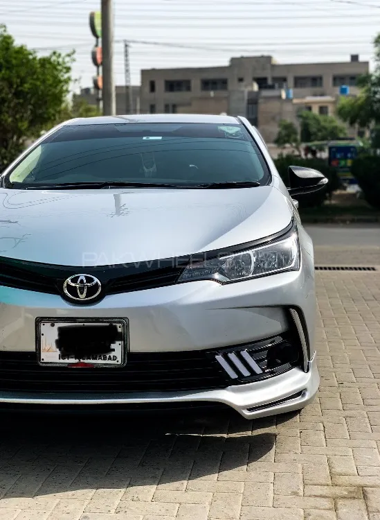 Toyota Corolla 2018 for Sale in Lahore Image-1