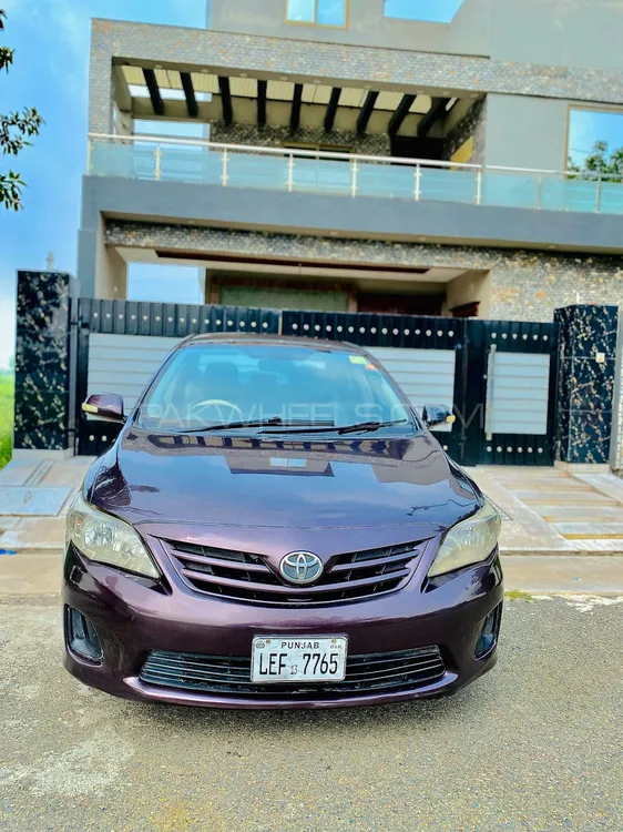 Toyota Corolla 2013 for Sale in Lahore Image-1