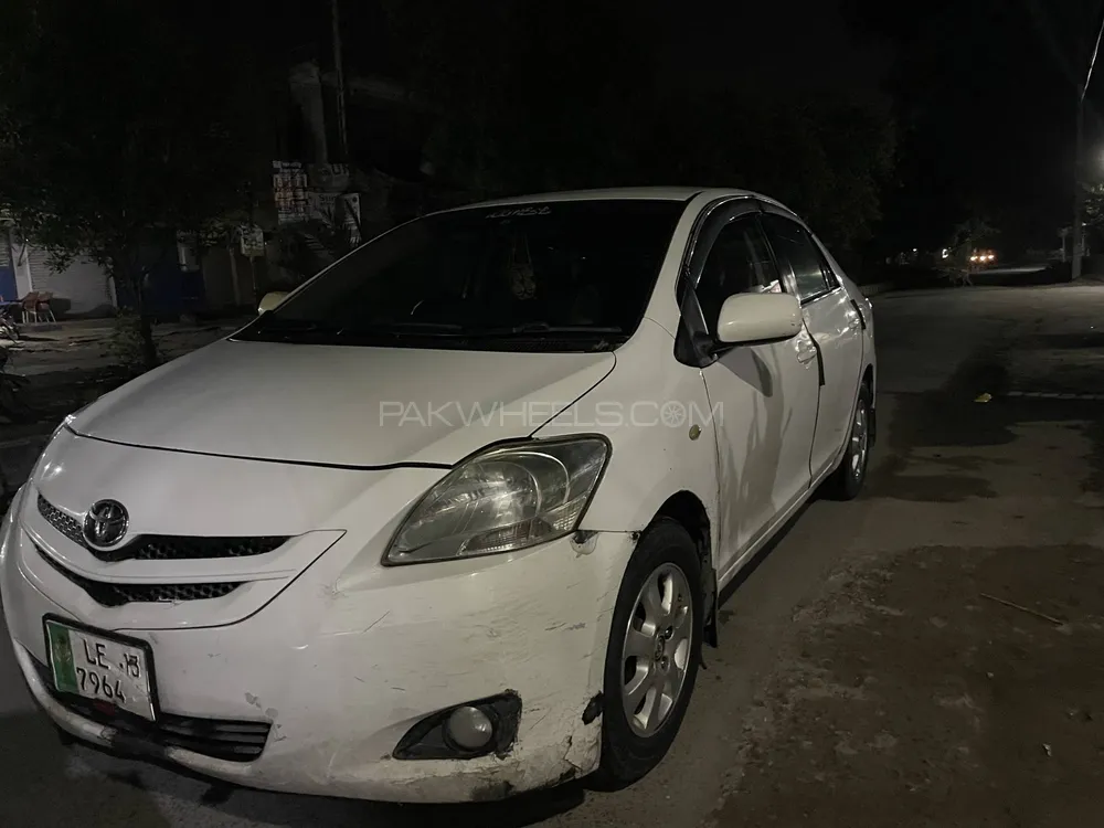 Toyota Belta 2013 for Sale in Lahore Image-1