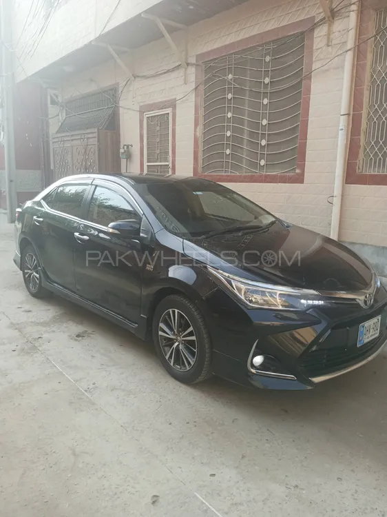 Toyota Corolla 2018 for Sale in Lahore Image-1