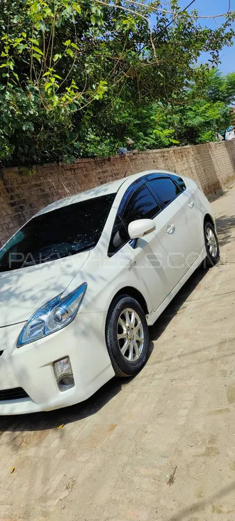 Toyota Prius 2011 for Sale in Bannu Image-1