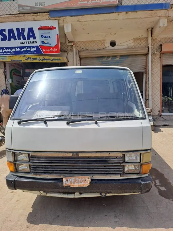 Toyota Hiace 1989 for Sale in Muzaffar Gargh Image-1