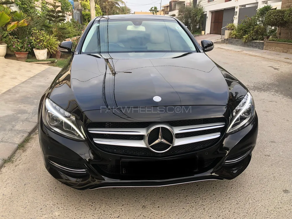 Mercedes Benz C Class 2015 for Sale in Karachi Image-1