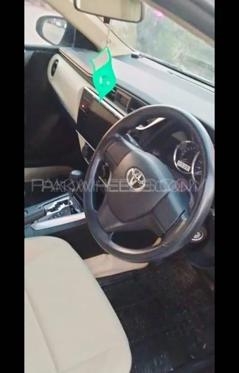 Toyota Corolla 2019 for Sale in Islamabad Image-1