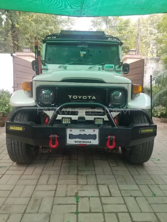 Toyota Land Cruiser 1984 for Sale in Lahore Image-1