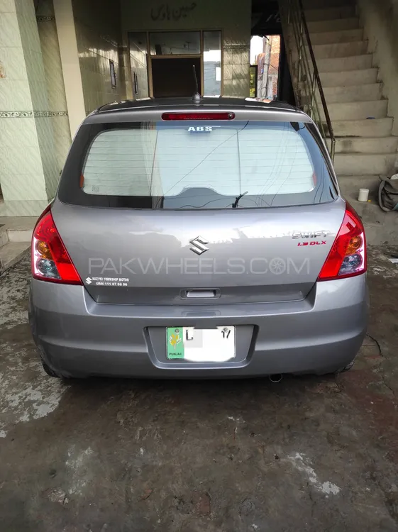 Suzuki Swift 2017 for Sale in Lahore Image-1