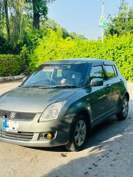 Suzuki Swift 2012 for Sale in Islamabad Image-1