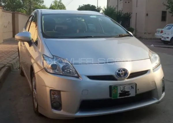Toyota Prius 2010 for Sale in Rawalpindi Image-1