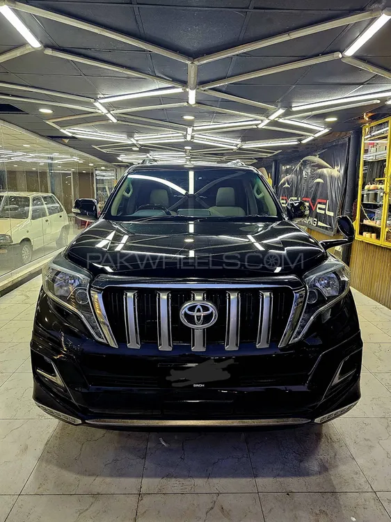Toyota Prado 2011 for Sale in Islamabad Image-1