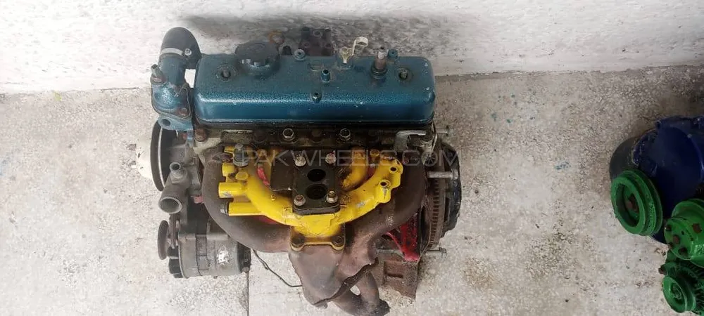 1974 Toyota Corolla engine Image-1