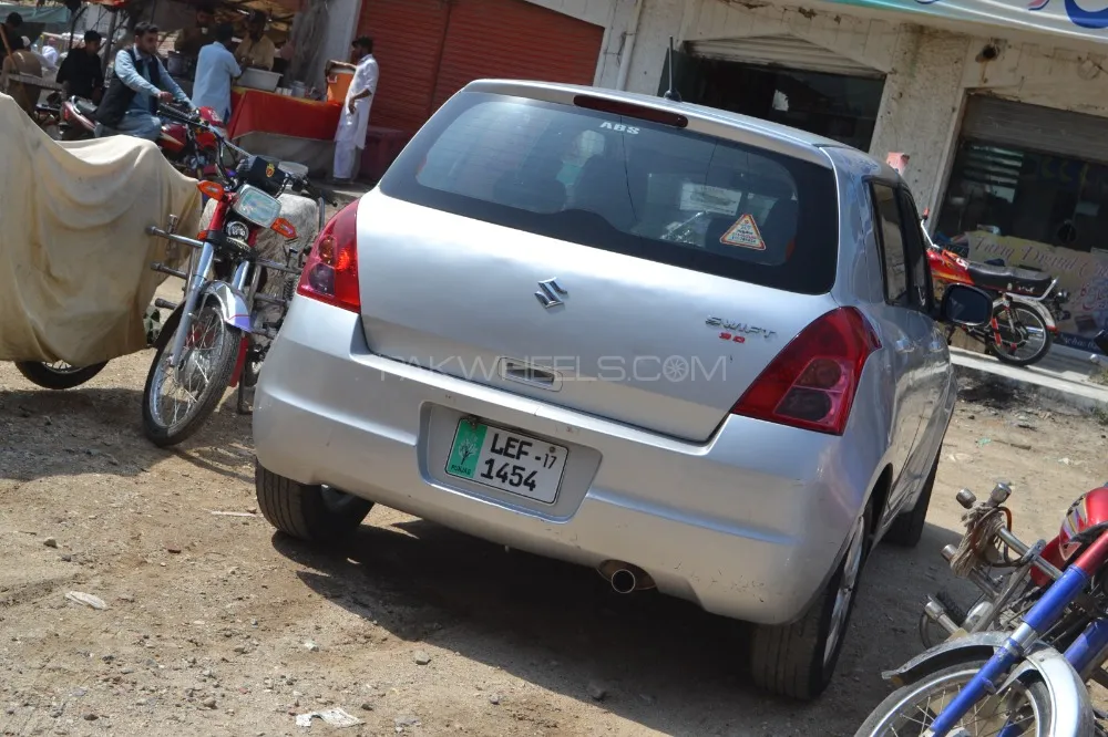Suzuki Swift 2017 for Sale in Swabi Image-1
