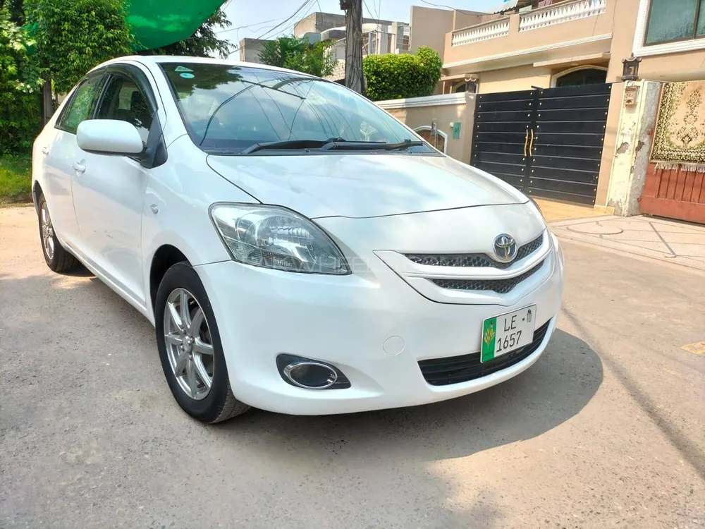 Toyota Belta 2007 for Sale in Lahore Image-1