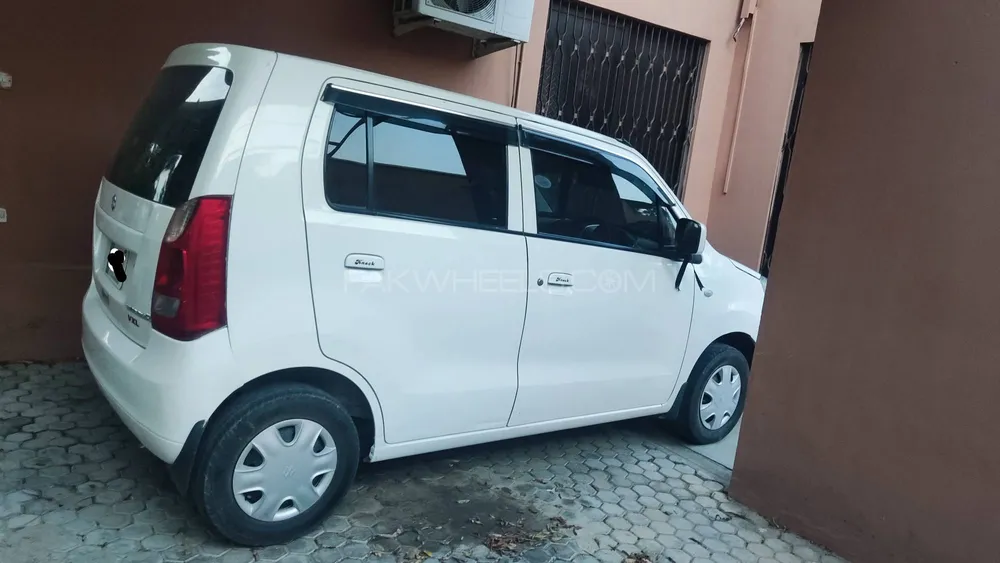 Suzuki Wagon R 2018 for Sale in Hassan abdal Image-1