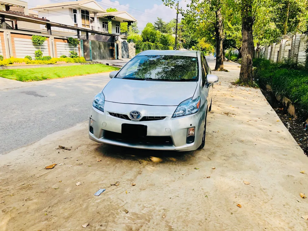 Toyota Prius 2014 for Sale in Abbottabad Image-1