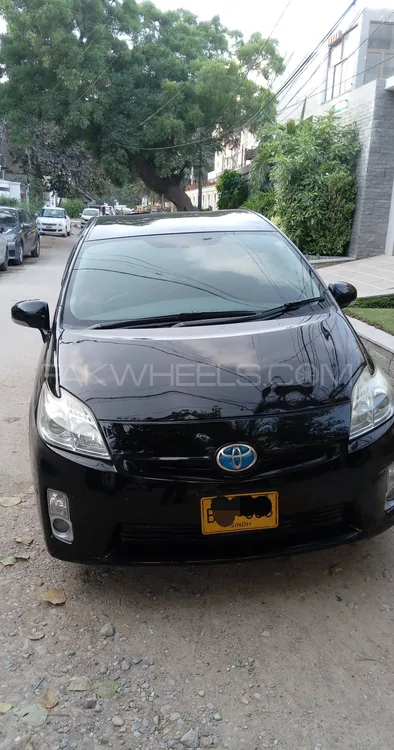 Toyota Prius 2011 for Sale in Karachi Image-1
