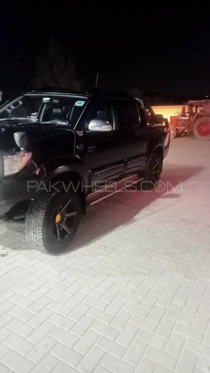 Toyota Hilux 2012 for Sale in Karachi Image-1