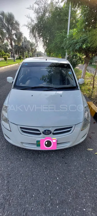 FAW V2 2015 for Sale in Lahore Image-1