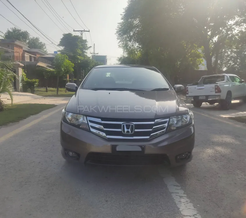 Honda City 2015 for Sale in Lahore Image-1