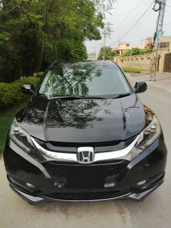 Honda Vezel 2014 for Sale in Rawalpindi Image-1