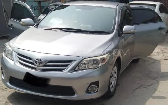 Toyota Corolla 2012 for Sale in Peshawar Image-1