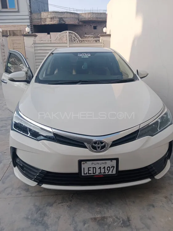 Toyota Corolla 2018 for Sale in Gujranwala Image-1