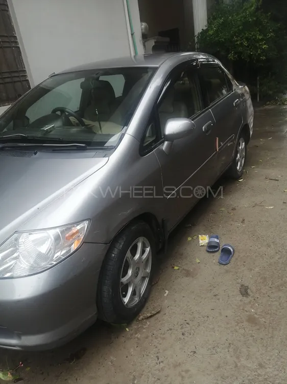Honda City 2005 for Sale in Lahore Image-1