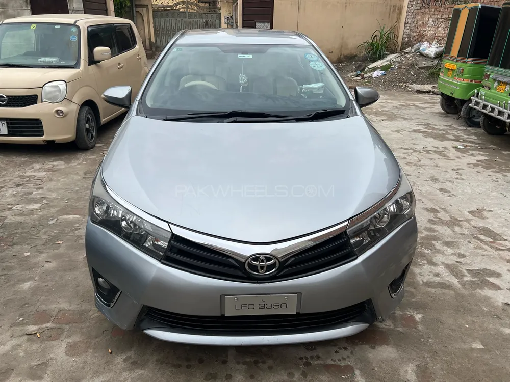 Toyota Corolla 2015 for Sale in Lahore Image-1