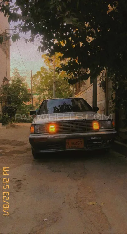 Toyota Crown 1972 for Sale in Karachi Image-1